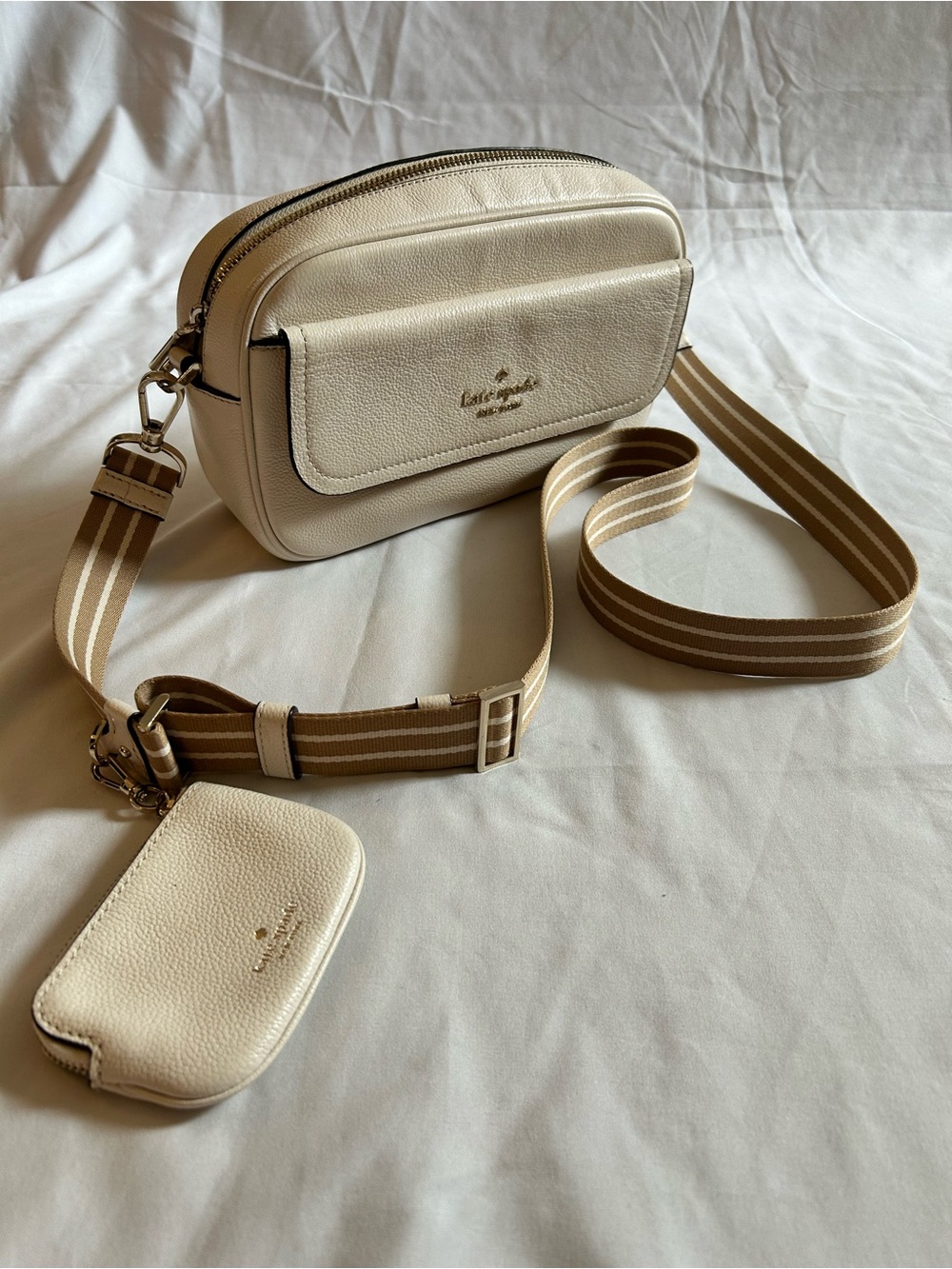 Kate Spade Rosie Pebbled Leather Camera Bag